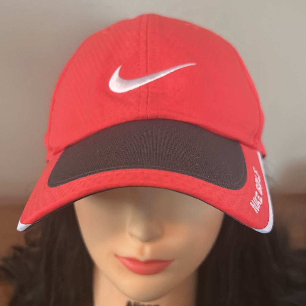 NIKE Golf Cap